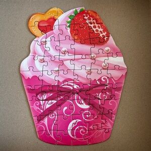 Strawberry Cupcake Puzzle